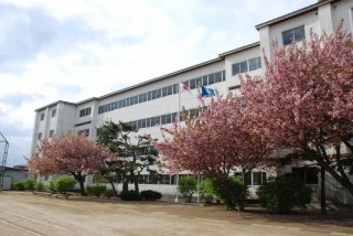 八戸市立湊小学校